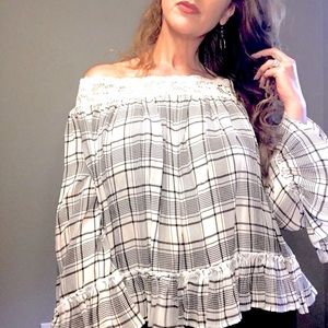 ANN TAYLOR LOFT Romantic Black And White Plaid Off The Shoulder Blouse NWOT